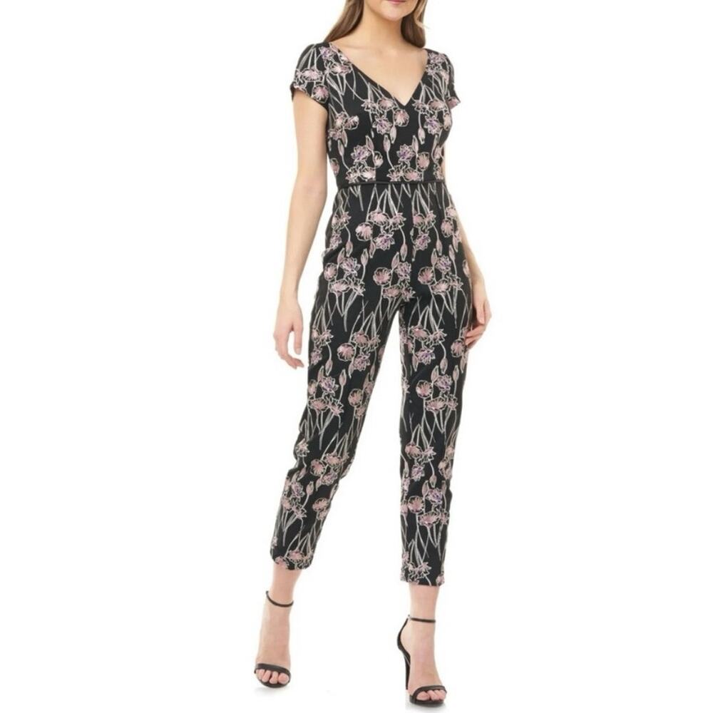 NWT - JS Collections - FLORAL CREPE V-NECK JUMPSUIT - Size 16